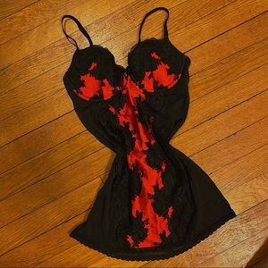 Victoria’s Secret black & red teddy